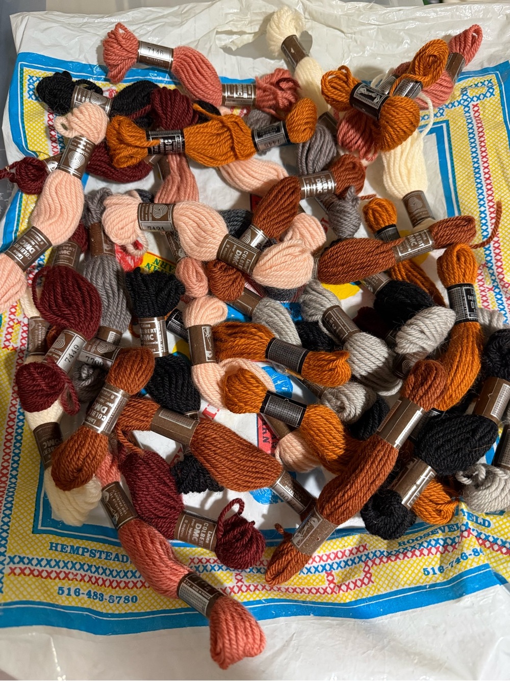 NWT VINTAGE VIRGIN WOOL YARN 37 PIECE